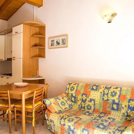 Bright With Two Lovely Terraces 아파트