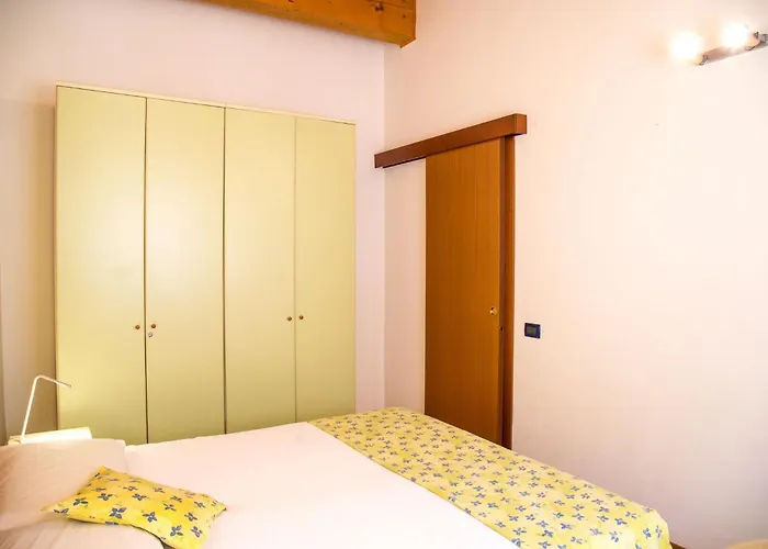 Bright With Two Lovely Terraces Lägenhet *