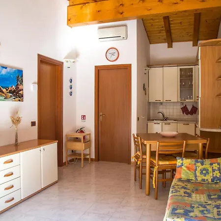 Bright With Two Lovely Terraces Lejlighed Eraclea Mare