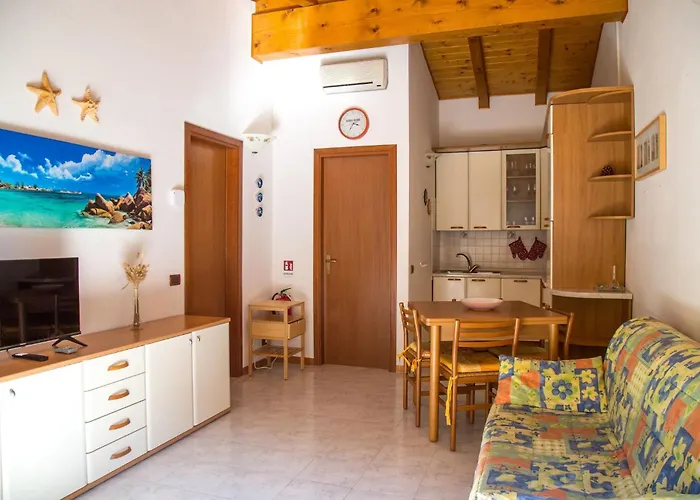 Bright With Two Lovely Terraces Apartament Eraclea Mare